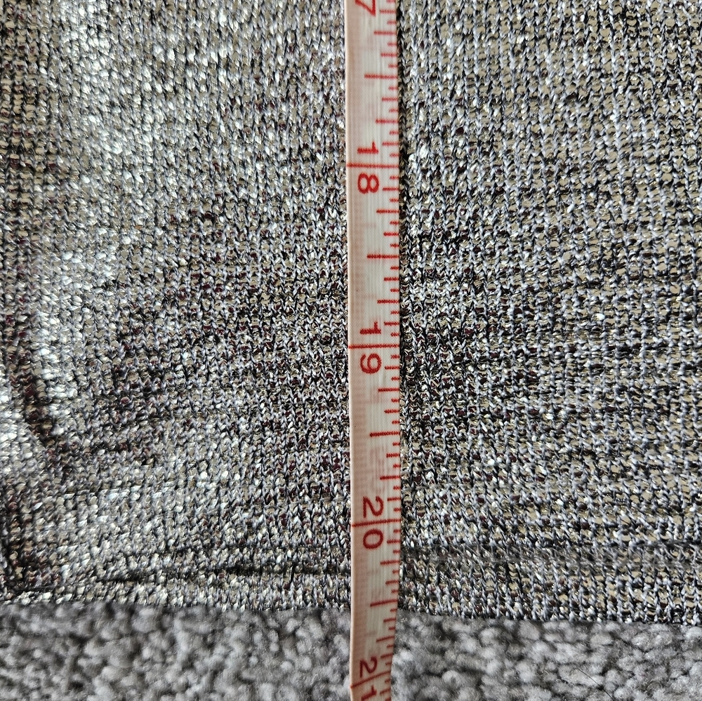 Torrid plus foil knit tulip hem mini skirt, 2XL, silver - Picture 10 of 12